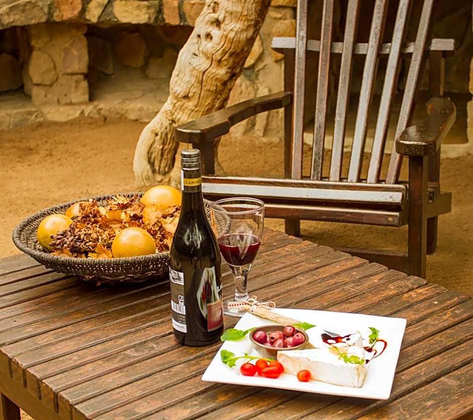 LittleBush Private Lodge