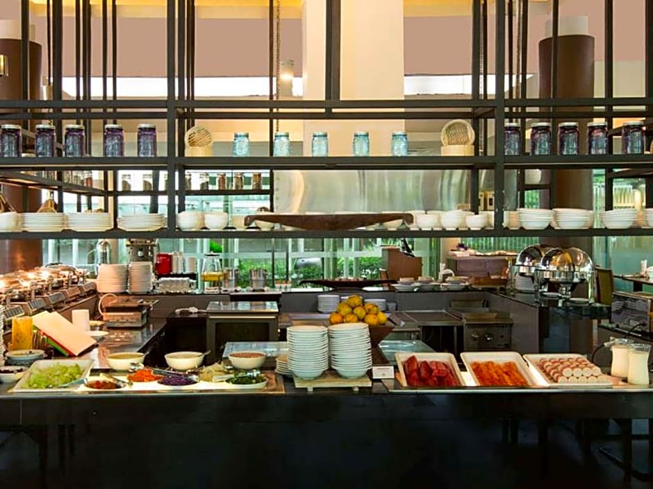 Delonix Hotel Karawang