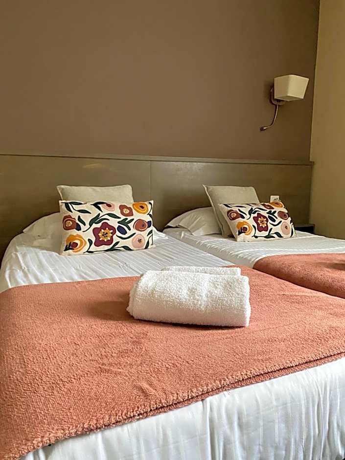Brit Hotel Le Surcouf