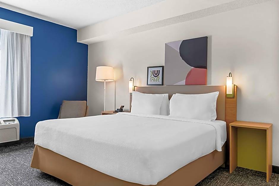 Spark by Hilton Hershey Near the Park