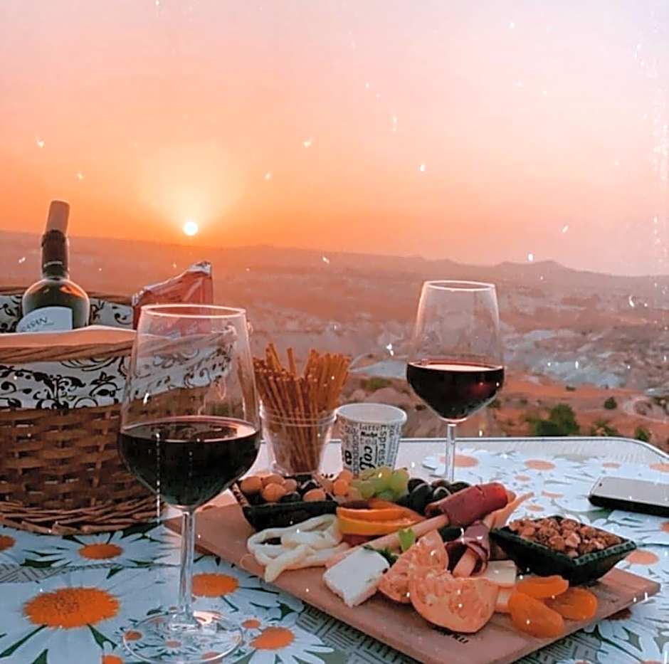 Eyes Of Cappadocia Cave Hotel