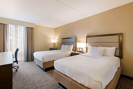 Quadruple Room with Walk-In Shower - Mobility Accessible/Non-Smoking