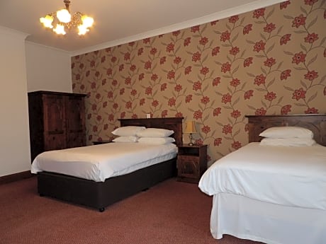 Standard Family Room