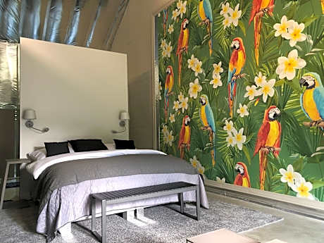 Hotel 49