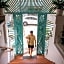 Sayulita Central Hotel
