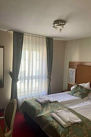Comfort Double or Twin Room