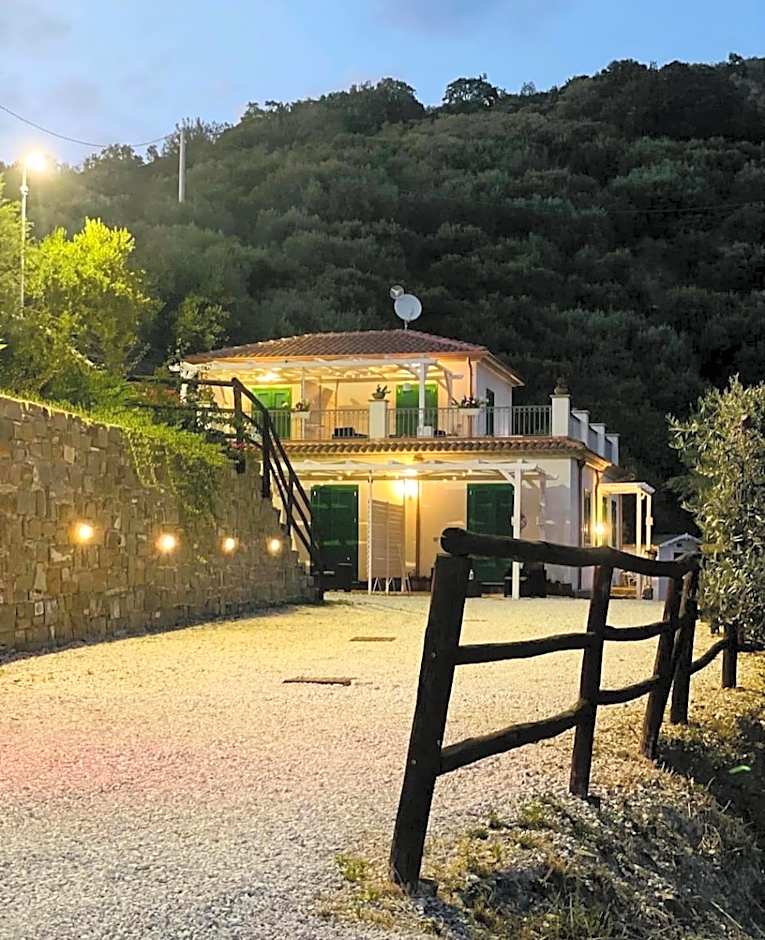 Country House “ Il Mandorlo”