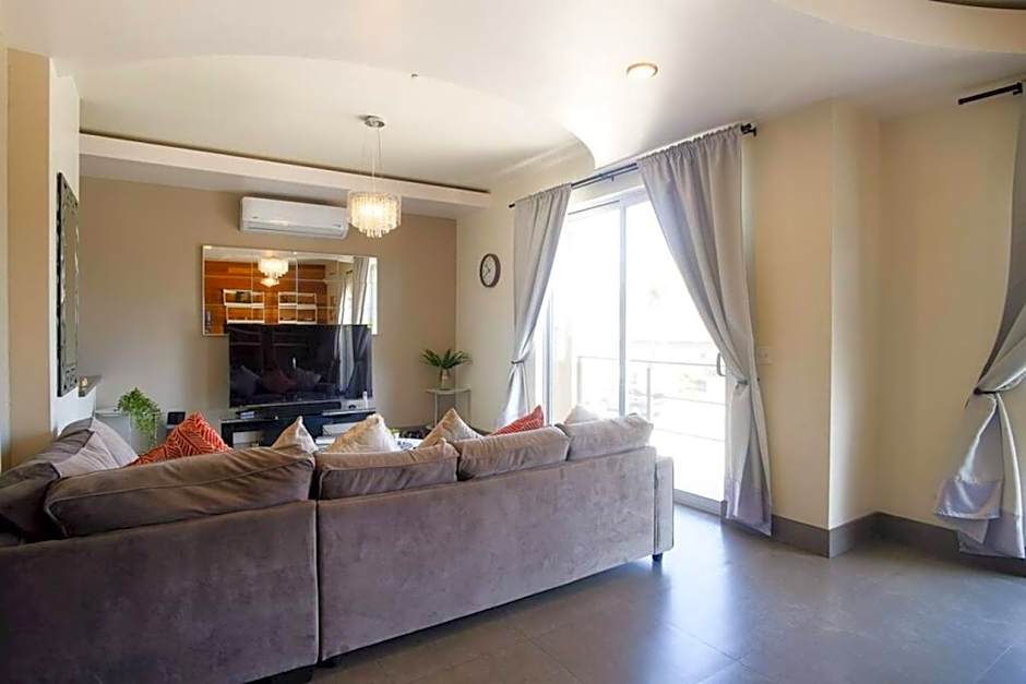 Casa Todos Santos with Gated Parking at Casas Sanblu