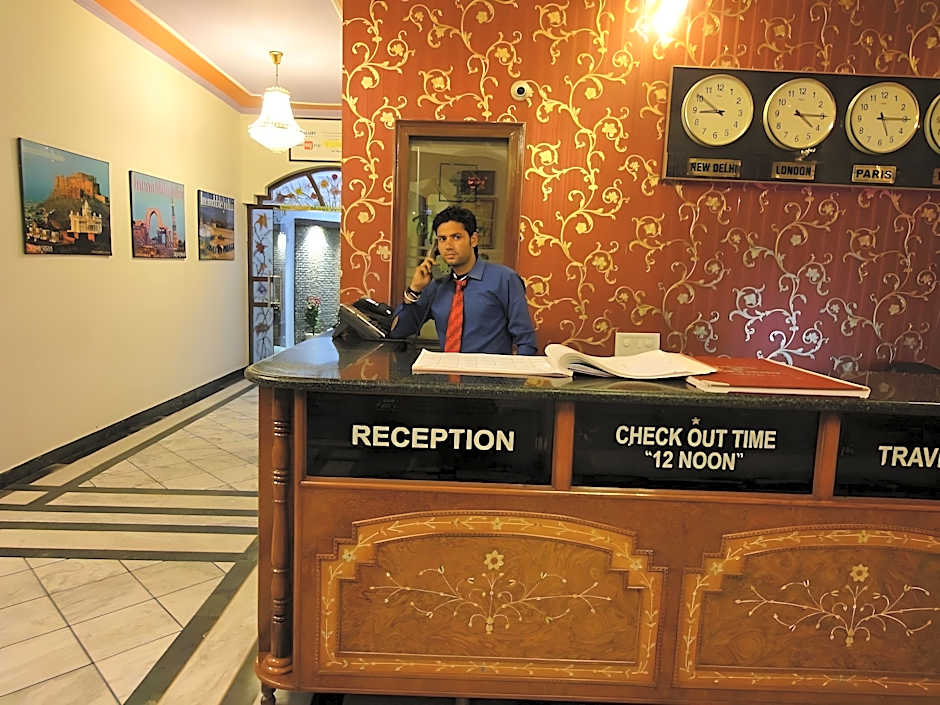 Hotel Taj Plaza