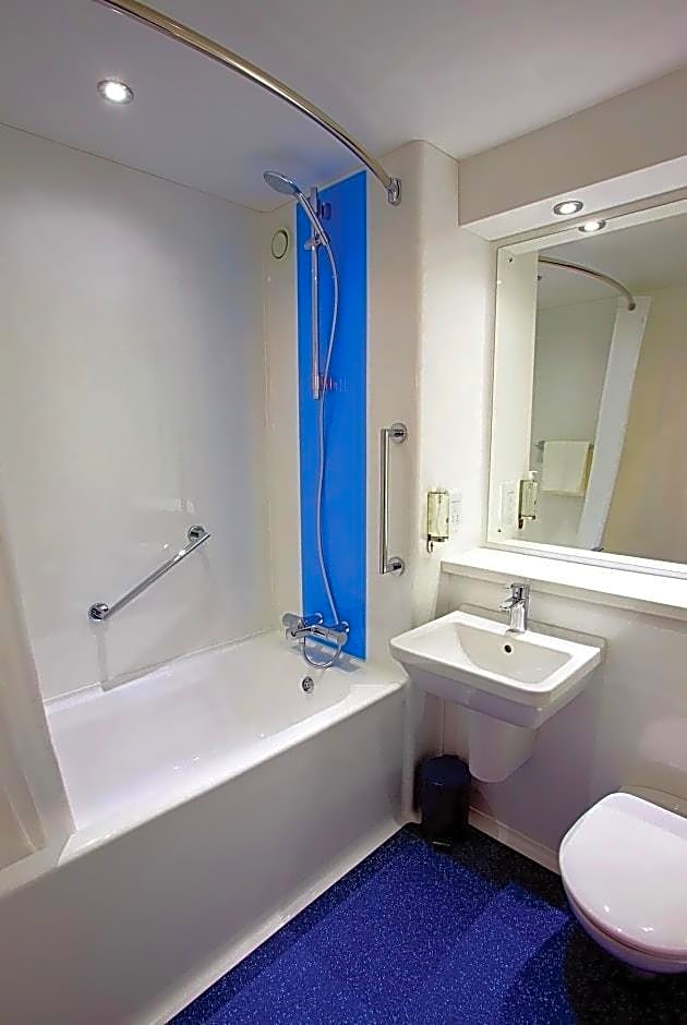 Travelodge London Kings Cross Royal Scot Hotel