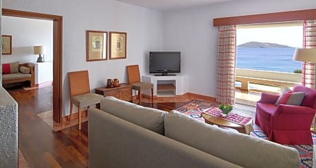 Two-bedroom Superior Suite