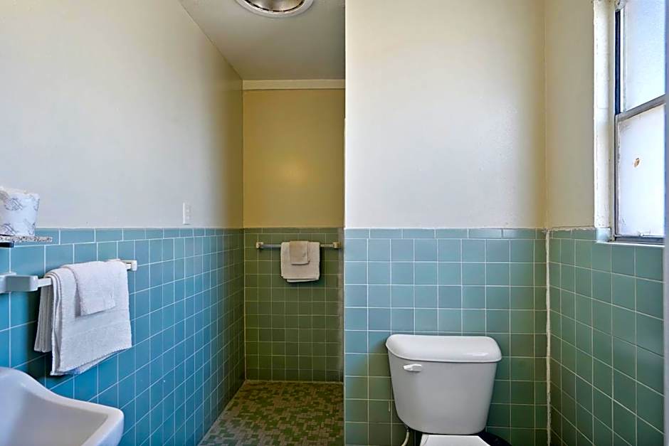 OYO Hotel Alpine TX near University