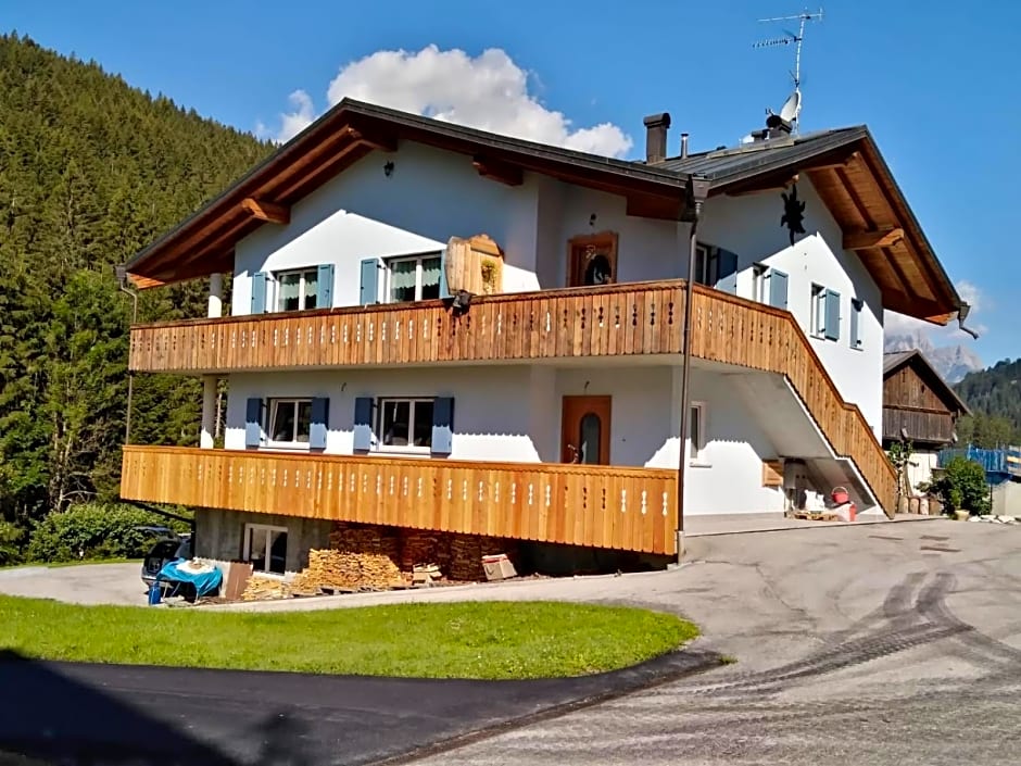 B&B DeBy & E-Bike Rental