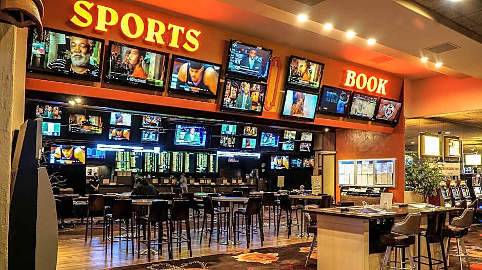 Fiesta Rancho Hotel And Casino