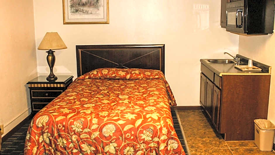 Golden Wheat Budget Host Inn Junction City