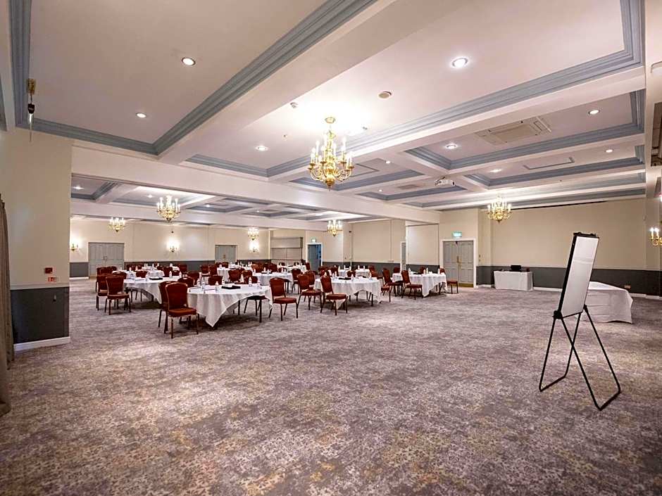 Mercure Barnsley Tankersley Manor Hotel