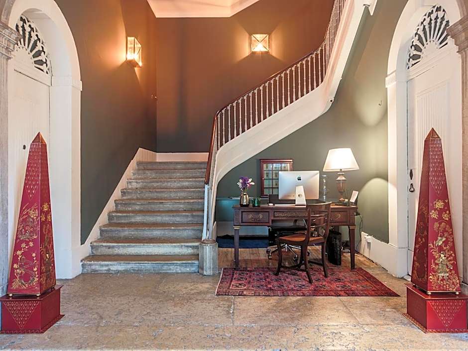 Dear Lisbon - Bordalo Palace Chiado