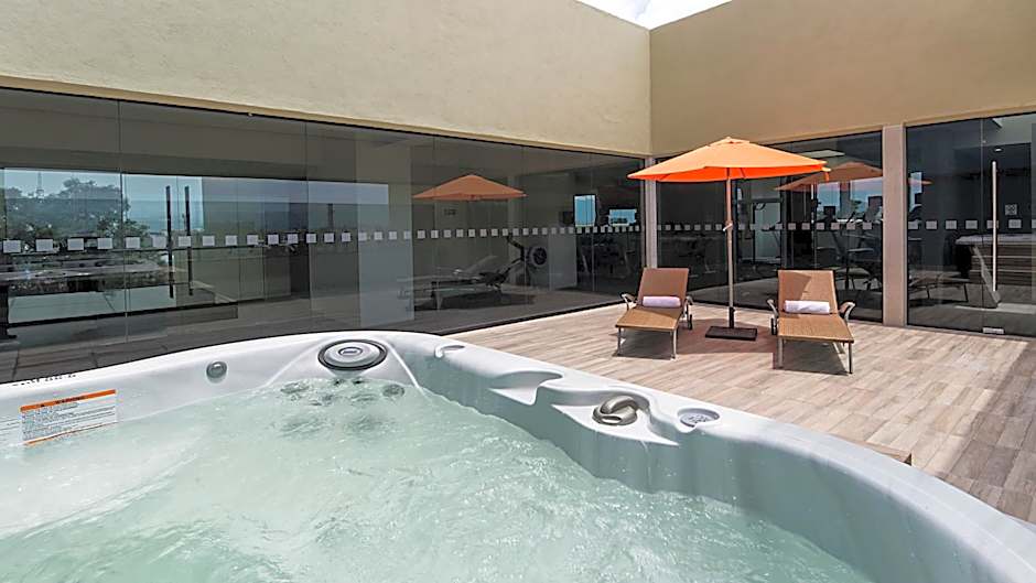 Holiday Inn Express Mexico Aeropuerto By IHG