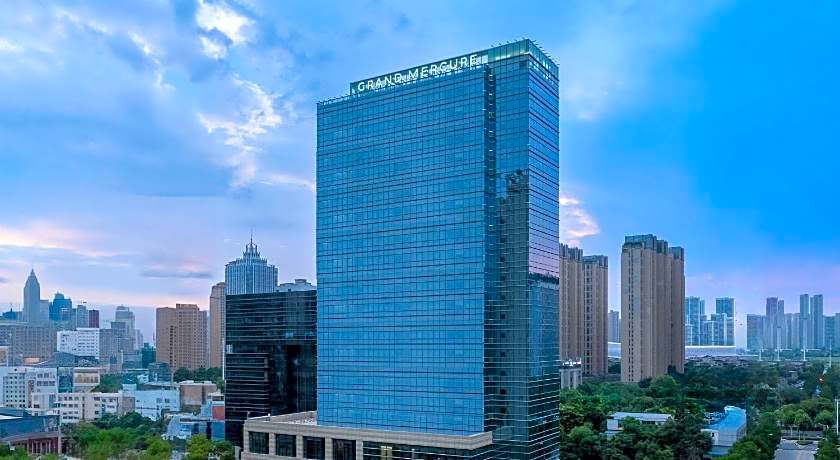 Grand Mercure Wuhan International Expo Center