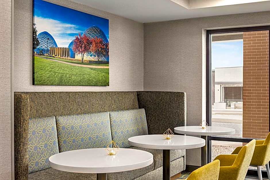 Hampton Inn By Hilton Milwaukee/Brookfield