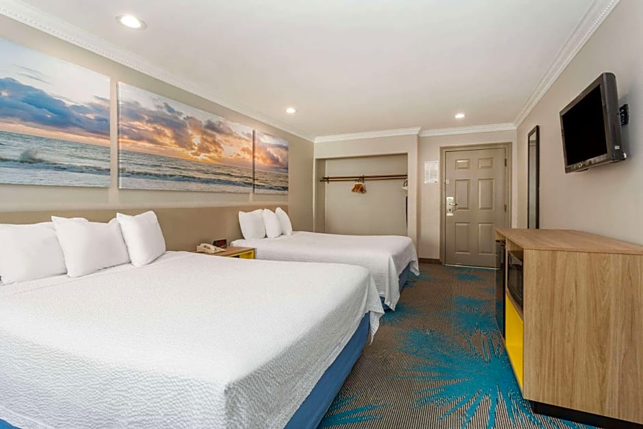 Days Inn by Wyndham Santa Monica