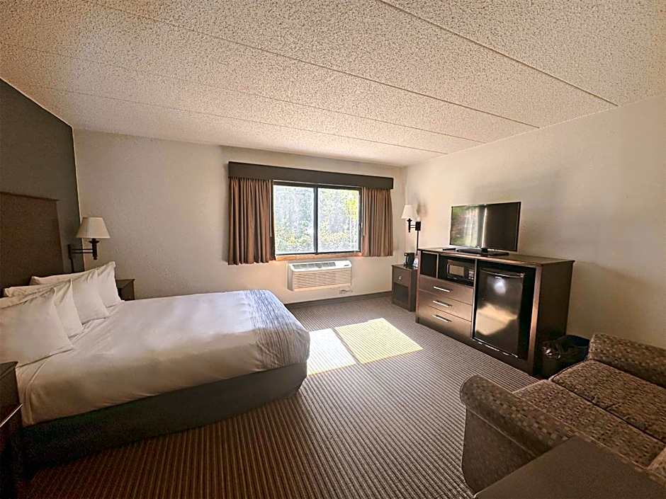 AmericInn by Wyndham Menominee