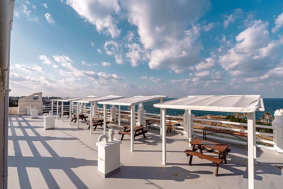 Cocoon Hotel
