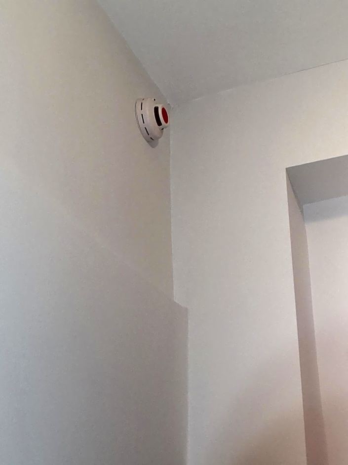 House in the center of Piraeus next to the port and the metro!!