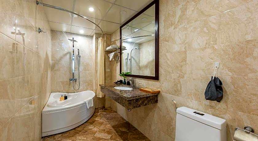 Hanoi Babylon Grand Hotel & Spa