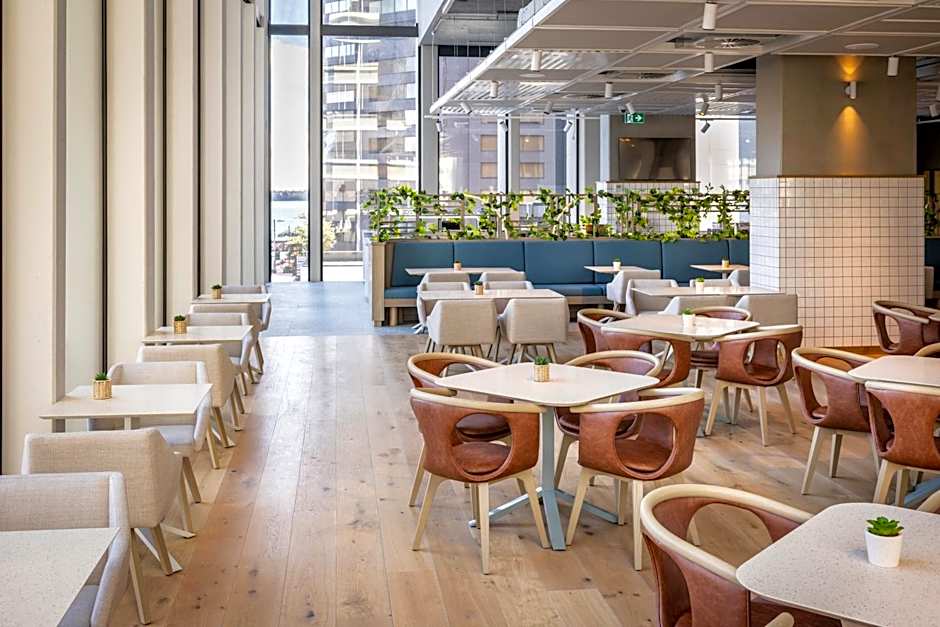 Holiday Inn Express Auckland City Centre By IHG