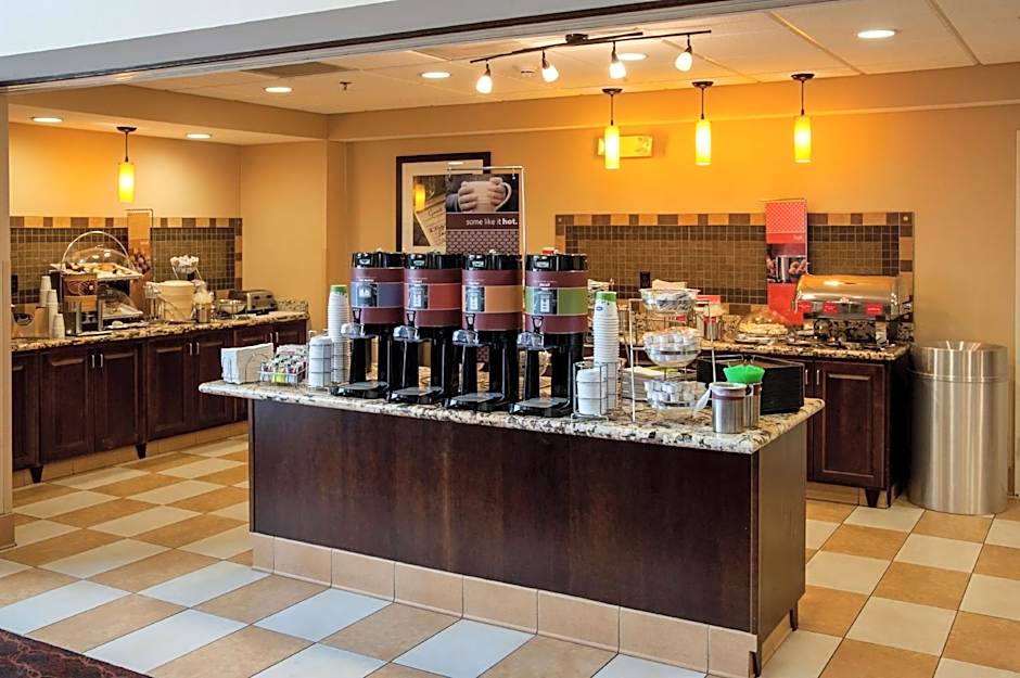 Hampton Inn By Hilton And Suites Watertown