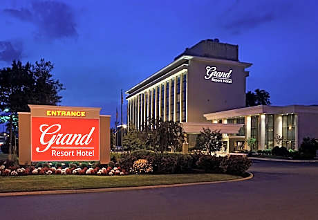 Grand Resort Hotel - Mt Laurel - Philadelphia