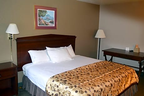 King Room - Non-Smoking