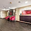 Red Roof Inn Auburn