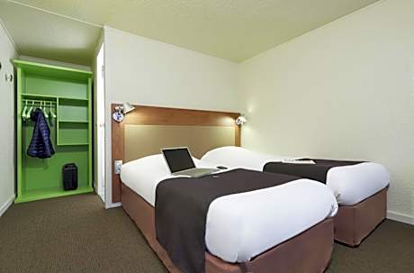 2 Single Beds and 1 Junior Bed (Up to 10 years)