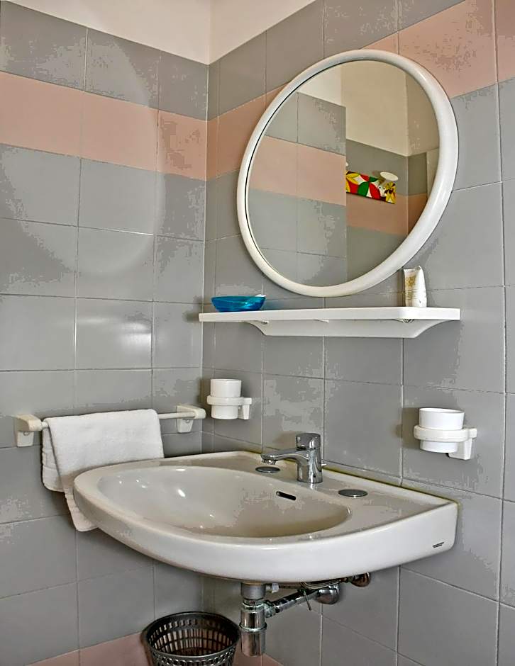 Hotel Exclusive in pieno centro - Nuova gestione 2025