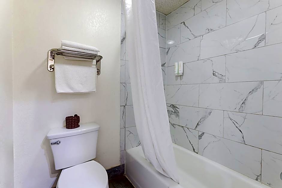 Edyn Hotel By Townhouse Wytheville US 52