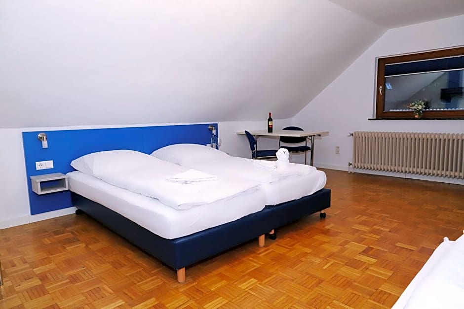 Smart Hostel by Landgasthof Velber 24h7d