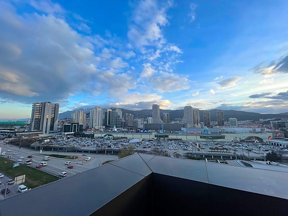 Le Luxe Suites Hotel