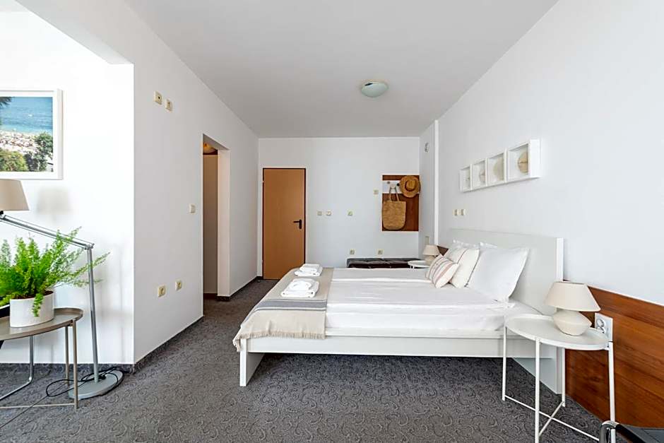 Sea House Afrodita II