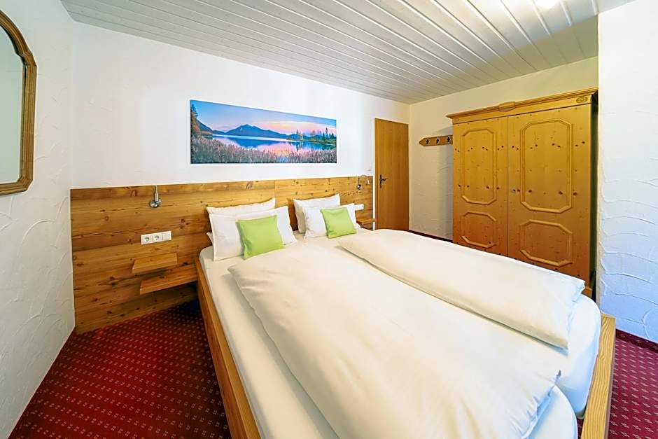 Frühstückspension Gästehaus Zum weissen Rössl