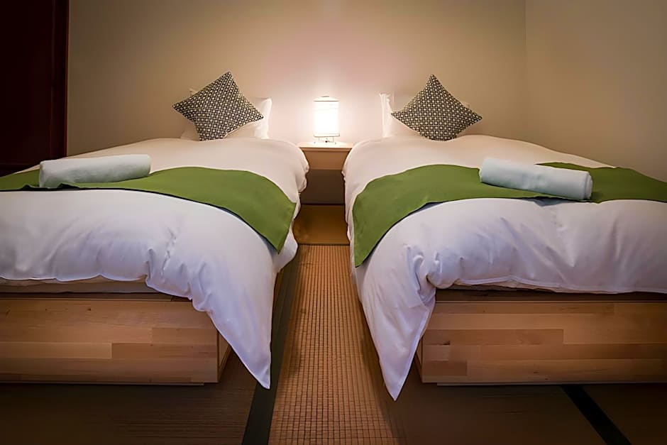 Sheltered Inn Hakuba