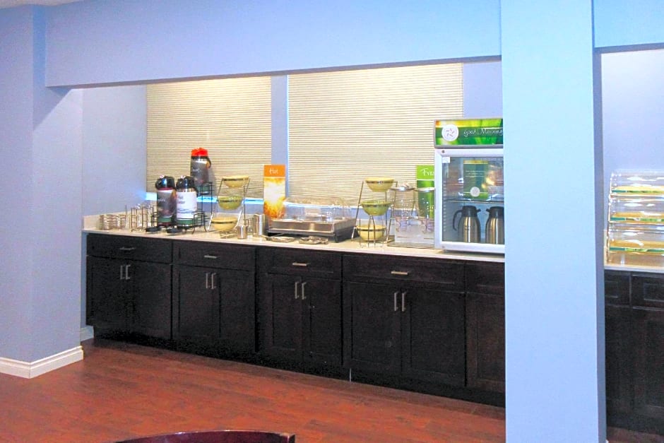 Quality Inn Bellevue – Bellevue, WA