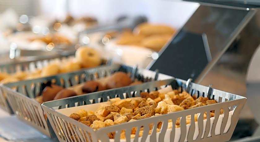 Ramada Hotel & Suites Istanbul Sisli