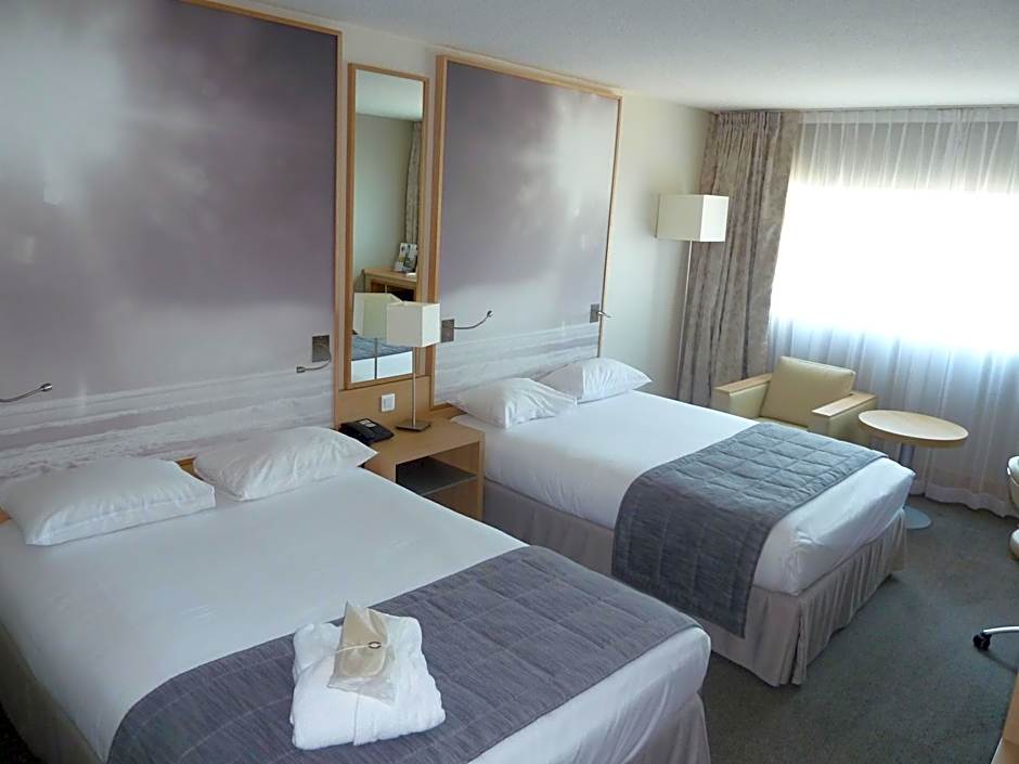Hotel Inn Paris CDG Airport 