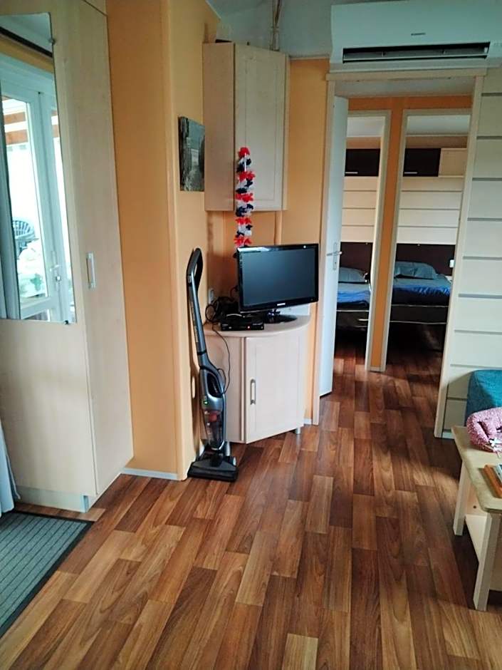 MOBIL HOME 43 dans Camping 4 Etoiles