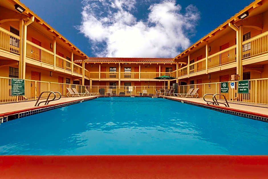 La Quinta Inn & Suites by Wyndham Midland