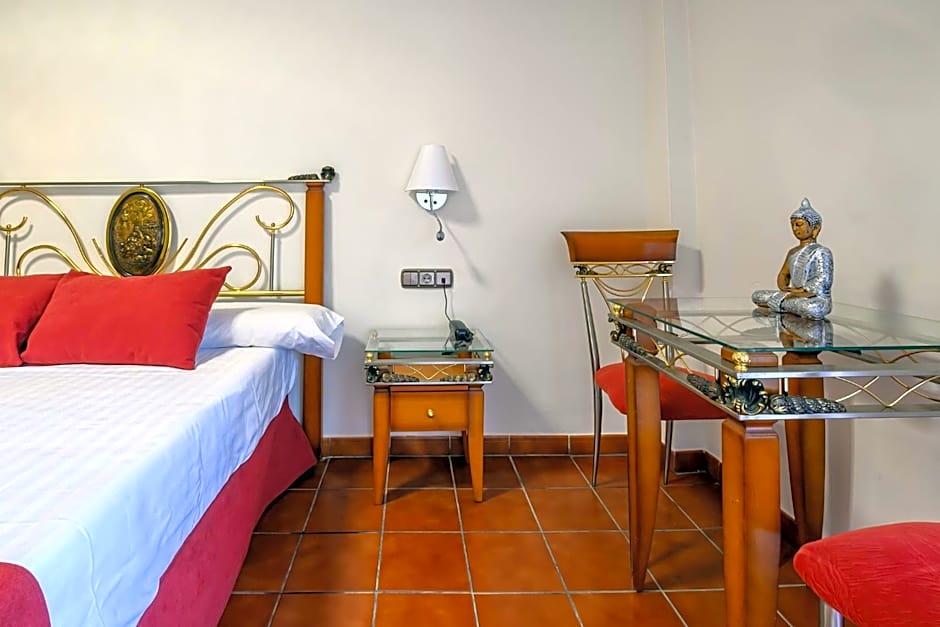 Hotel H28 Camas
