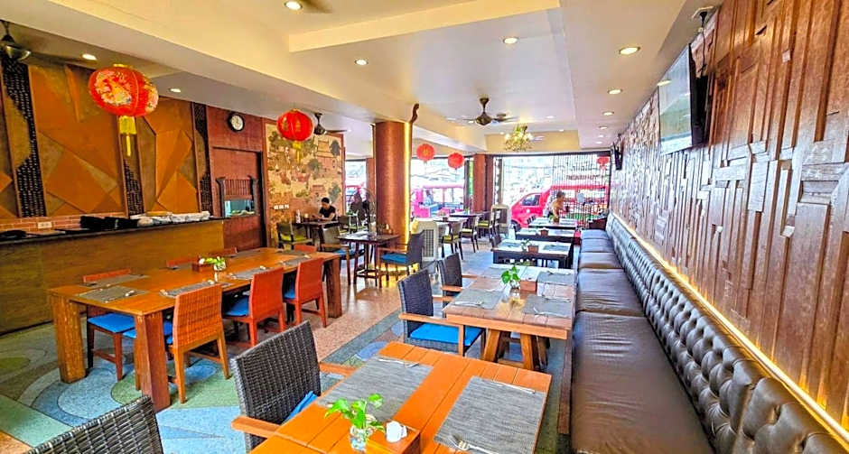 ON Hotel Phuket - SHA