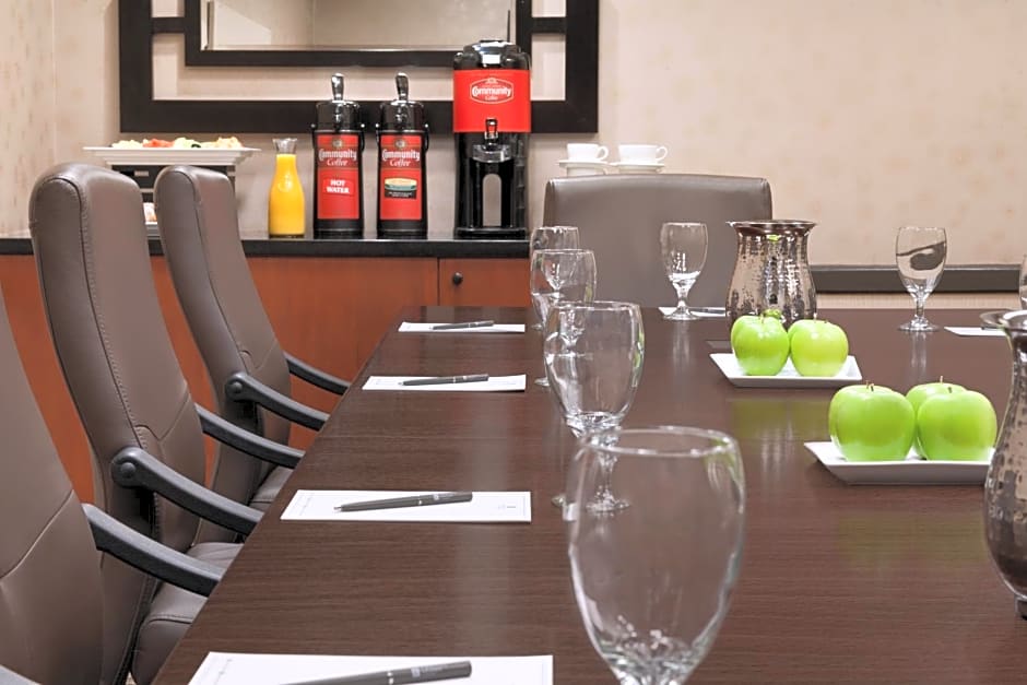 Embassy Suites by Hilton Oklahoma City Will Rogers Airport